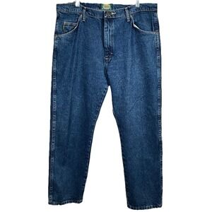 Cabela's Jeans Men's Size 38x29 Blue Denim Outdoor Hunting Fishing Gear